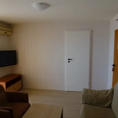 Апартамент Rainbow 1 - Aparthotel